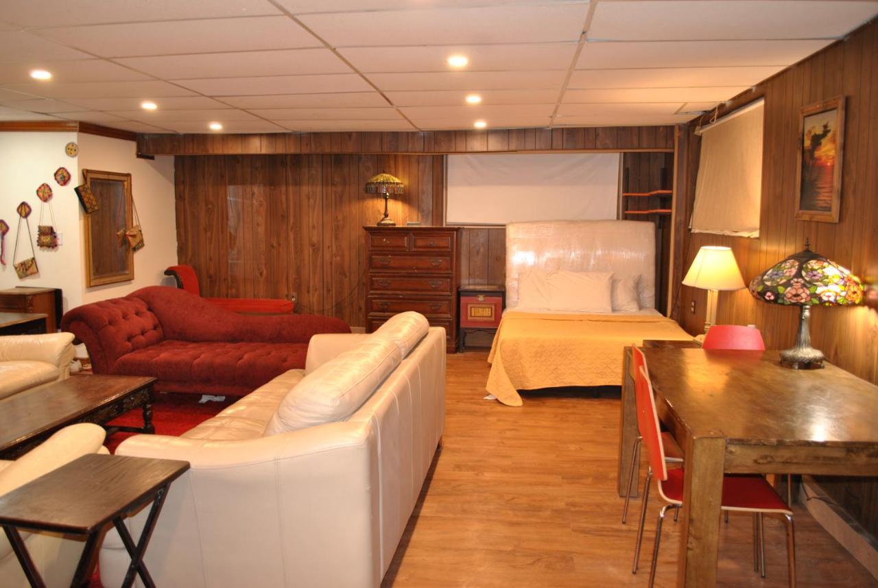 ניוארק Ewr Airport Multilevel Guest House Room With 2-3 Beds מראה חיצוני תמונה