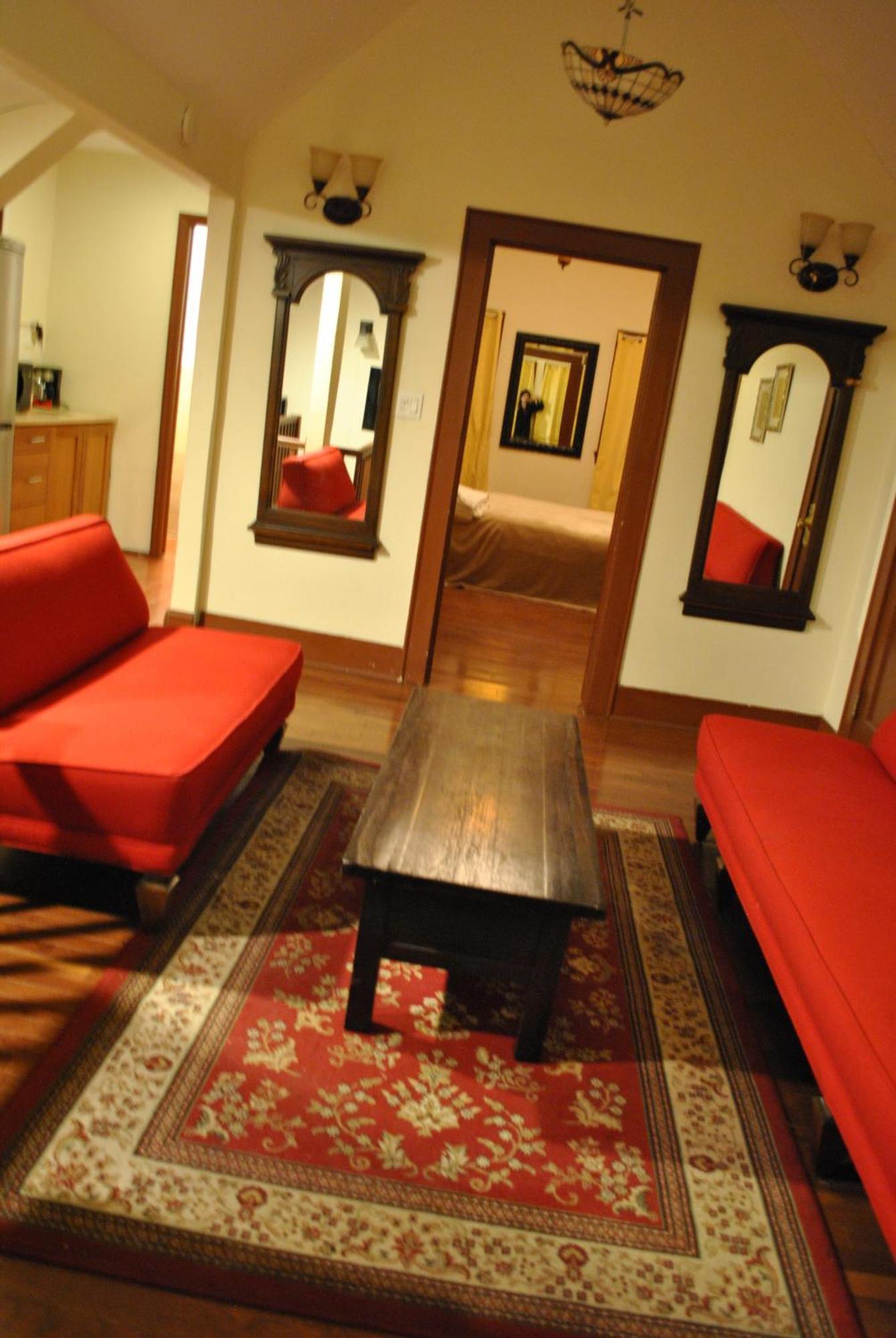 ניוארק Ewr Airport Multilevel Guest House Room With 2-3 Beds מראה חיצוני תמונה