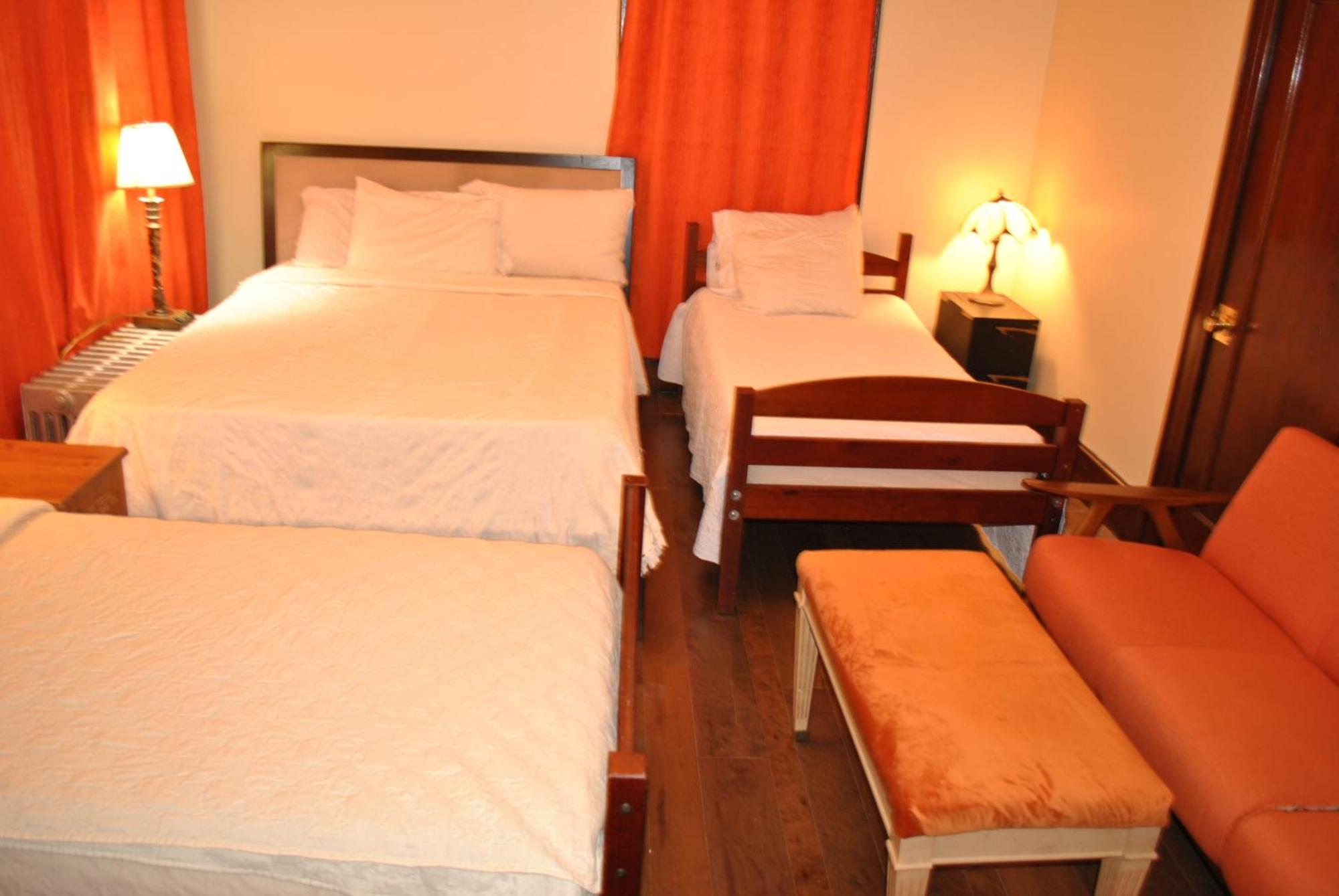 ניוארק Ewr Airport Multilevel Guest House Room With 2-3 Beds מראה חיצוני תמונה