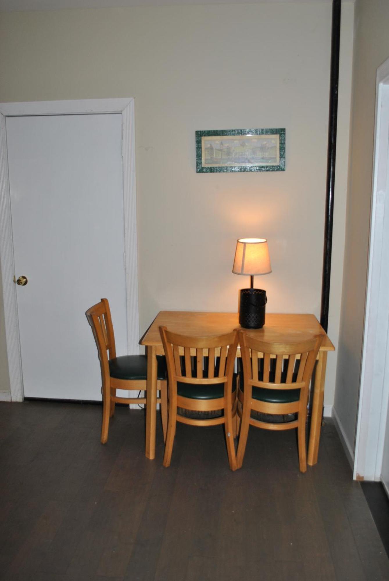 ניוארק Ewr Airport Multilevel Guest House Room With 2-3 Beds מראה חיצוני תמונה
