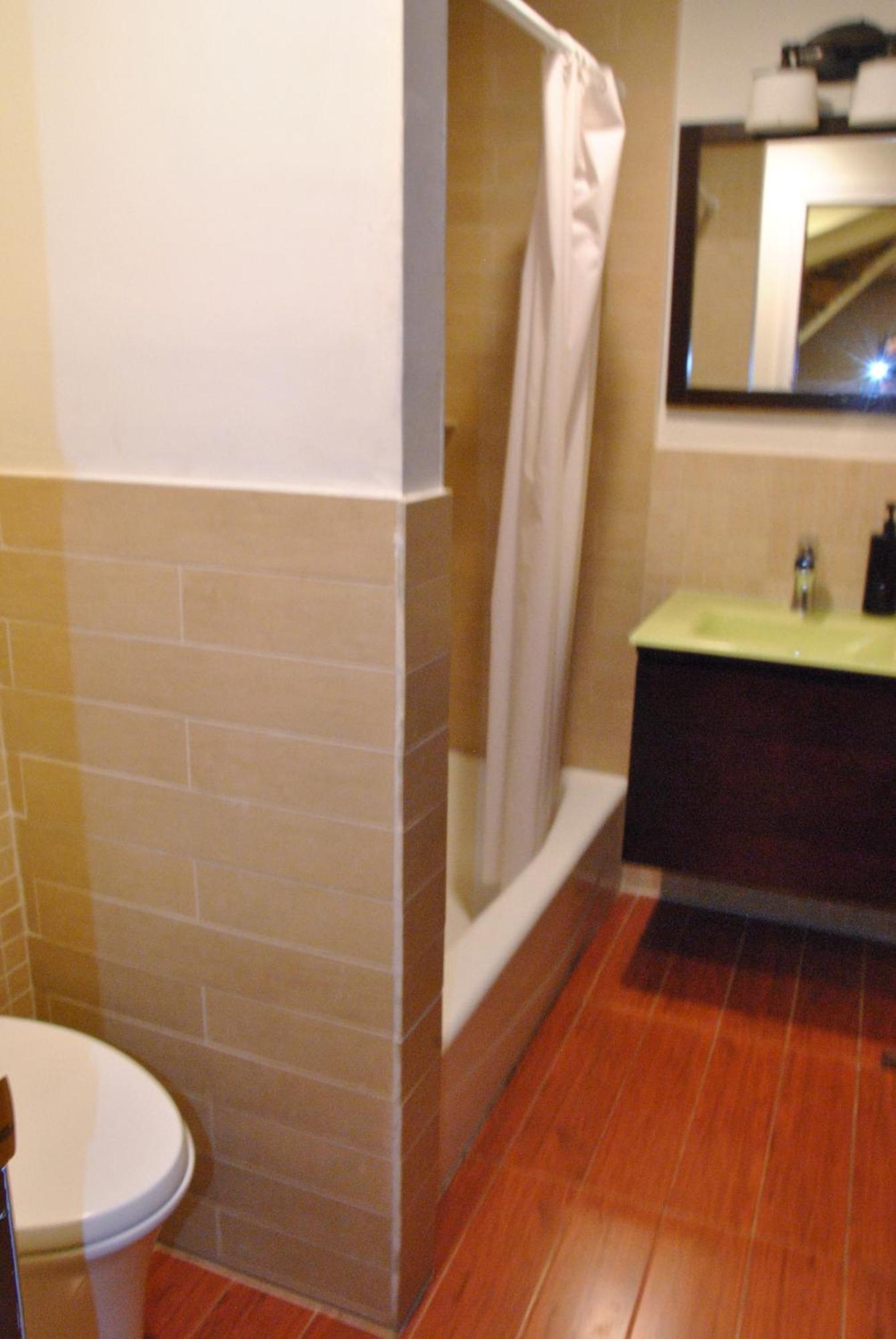 ניוארק Ewr Airport Multilevel Guest House Room With 2-3 Beds מראה חיצוני תמונה