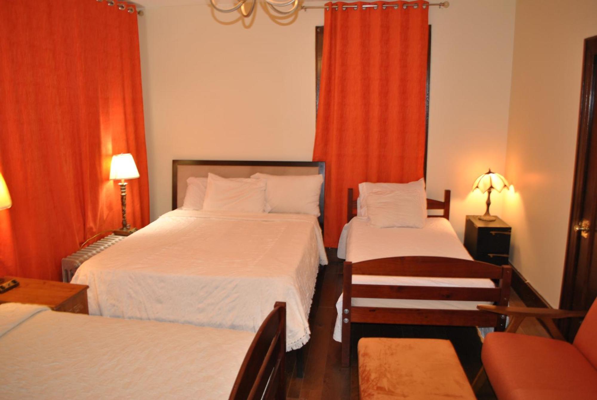ניוארק Ewr Airport Multilevel Guest House Room With 2-3 Beds מראה חיצוני תמונה